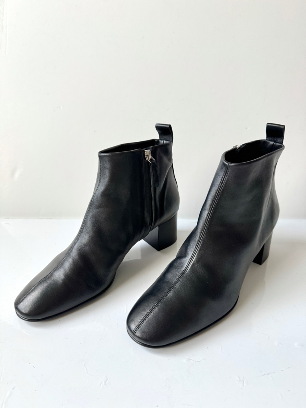 Everlane The Day Glove Black Leather Block Heel Ankle Boots Size 8